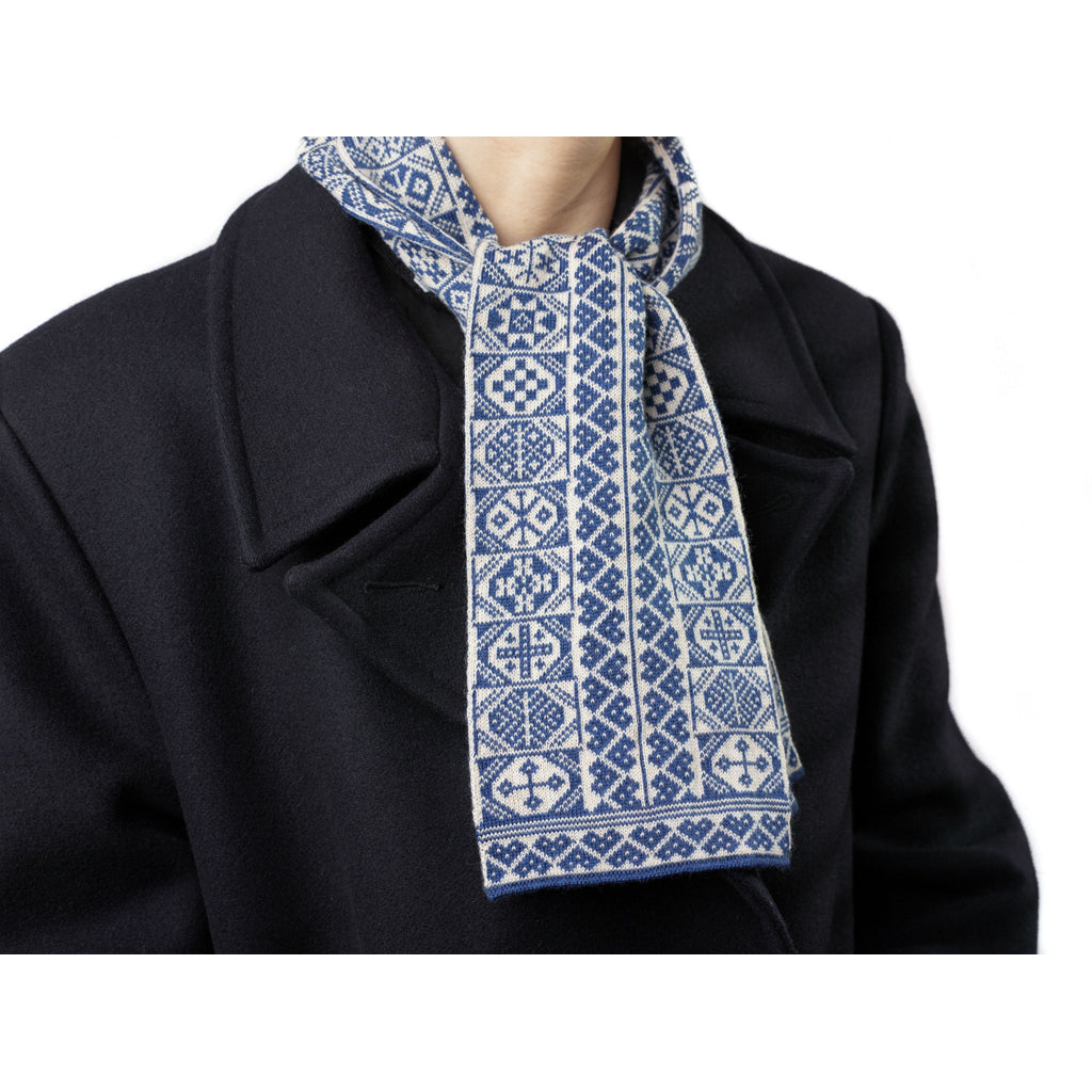 Hearts Design Mini Scarf in Blue