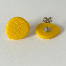 Load image into Gallery viewer, Petal Studs in Yellow