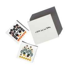 Load image into Gallery viewer, Her Majesty The Queen Brooch / Pearl
