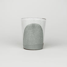 Load image into Gallery viewer, Splash Small Beaker