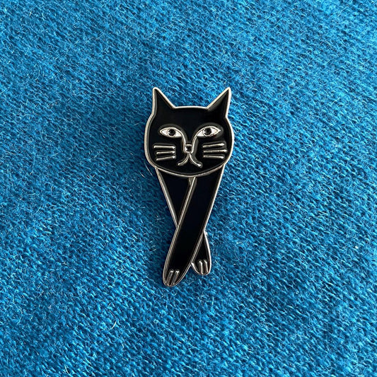 Enamel Pin: Crossing Paws