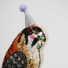 Load image into Gallery viewer, Kestrel