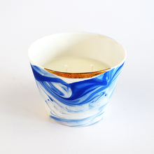 Load image into Gallery viewer, Medium Porcelain Candle