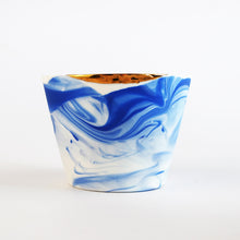 Load image into Gallery viewer, Medium Porcelain Candle