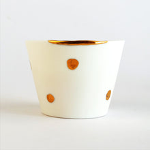 Load image into Gallery viewer, Medium Porcelain Candle