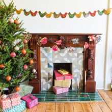 Load image into Gallery viewer, Hedgerow Garland