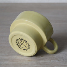 Load image into Gallery viewer, Small Cup