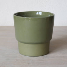 Load image into Gallery viewer, Medium Planter