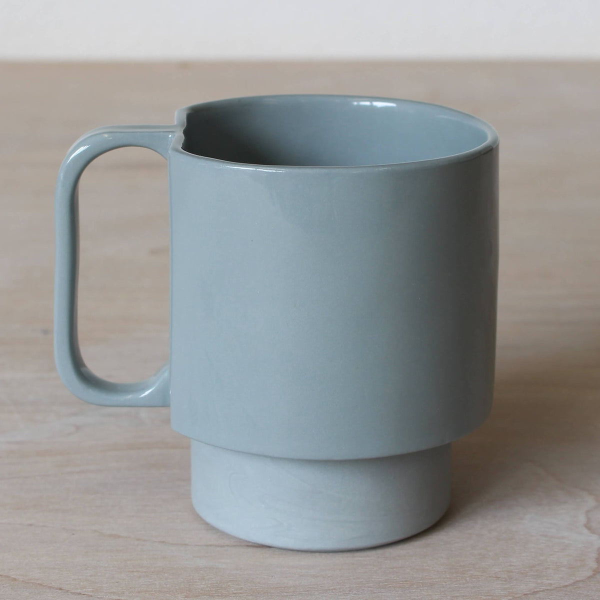 Medium Cup in Blue Grey