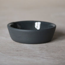 Load image into Gallery viewer, Small Dish