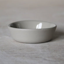 Load image into Gallery viewer, Small Dish