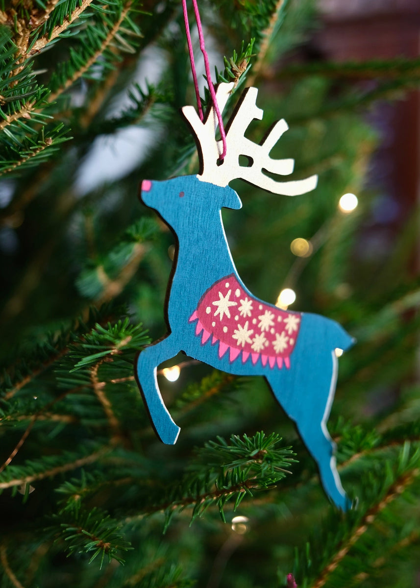 Wooden Reindeer Decorations – Atelier Beside The Sea