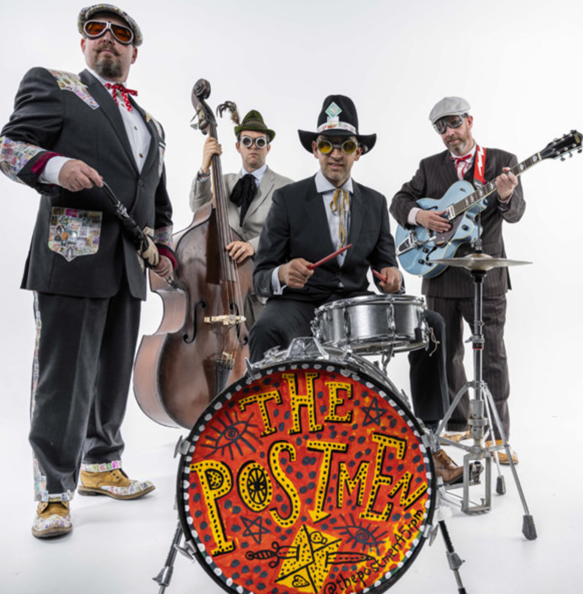 Postmen Rapper The Postmen Play our Arches – Atelier Beside the Sea