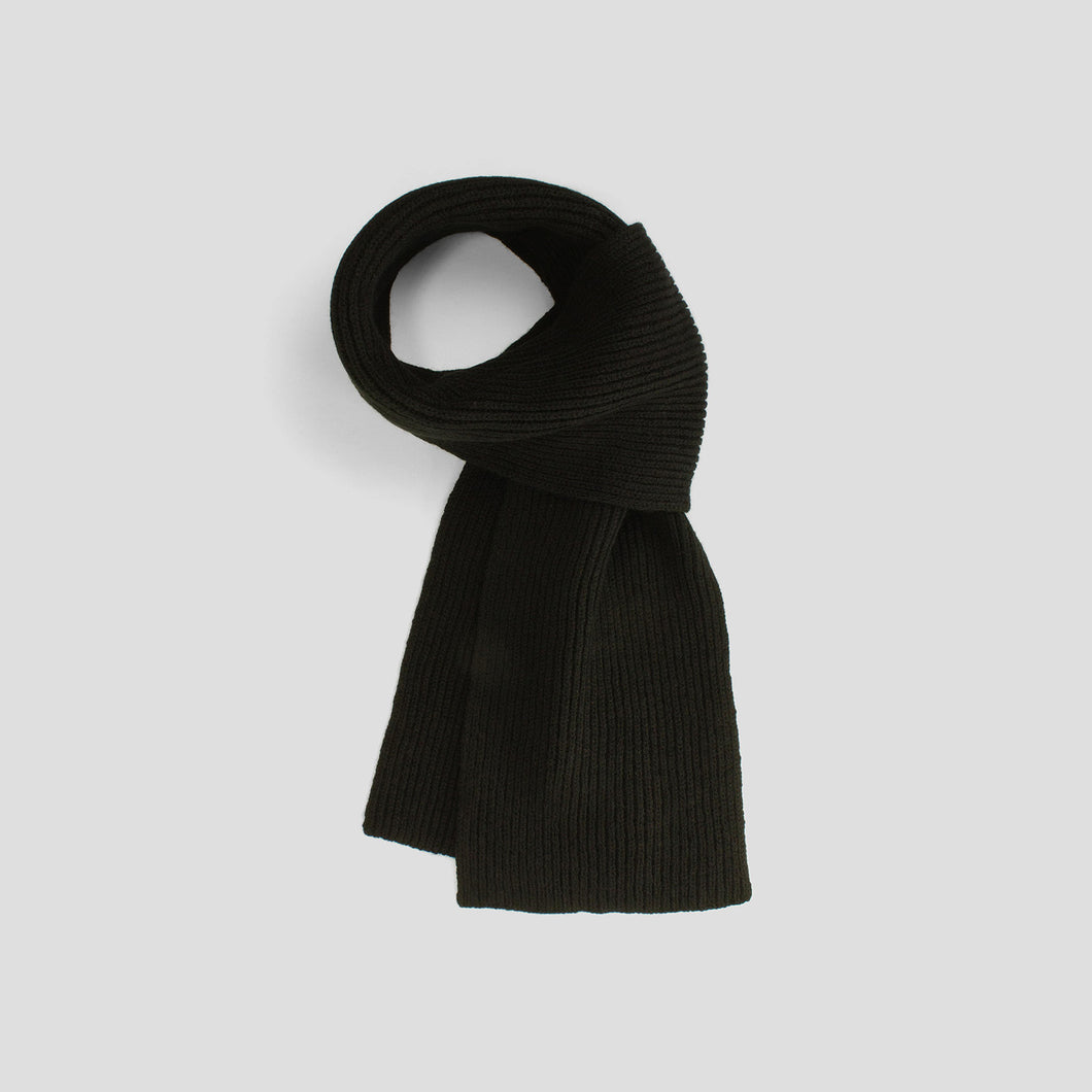 Fisherman's Rib Scarf in Black