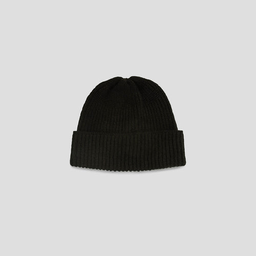 Fisherman's Rib Short Beanie in Black