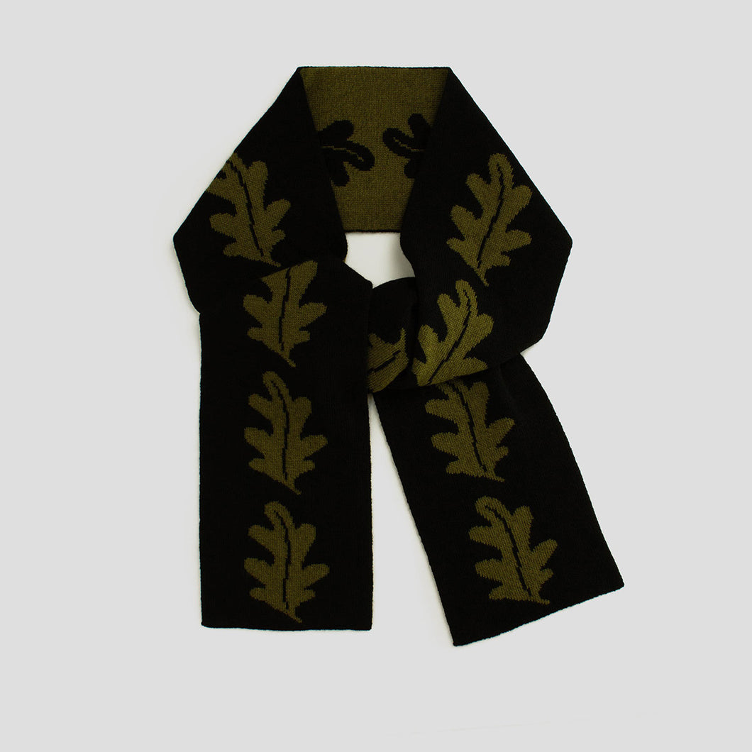 Oak Leaf Small Scarf
