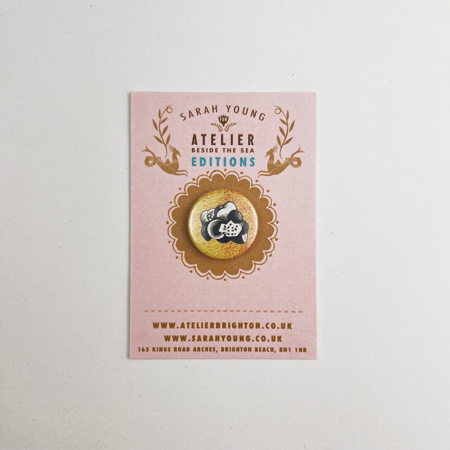 Atelier Editions Pin Badge - Ferrum Metallicum