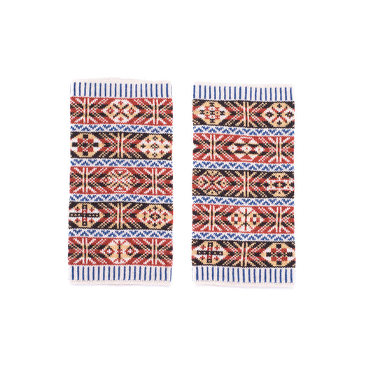 Landmark Design Wristwarmers in Heritage