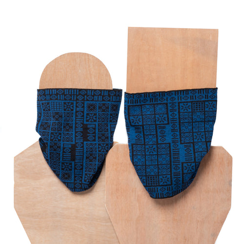 Royal Game of Ur Design Cowl in Black and Blue