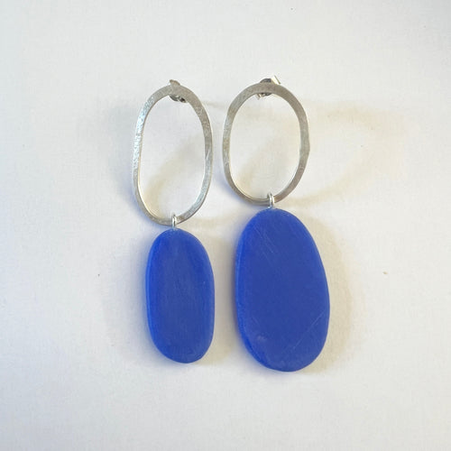 Big and Odd Studs in Blue