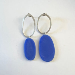 Big and Odd Studs in Blue