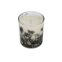 Load image into Gallery viewer, Bee Free Organic Candle (Oats and Honey scent)