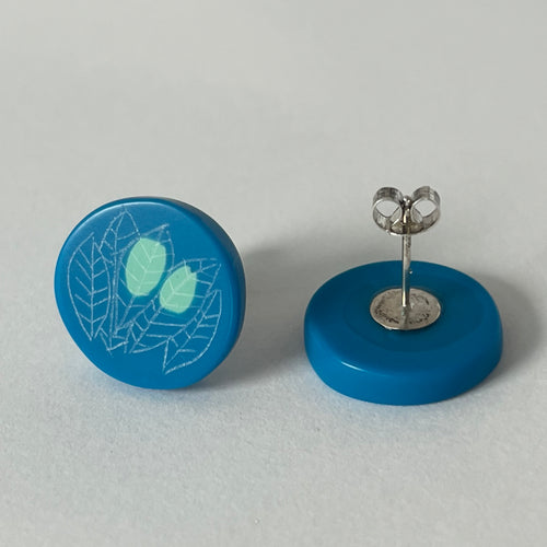 Round Studs in Blue & Aqua