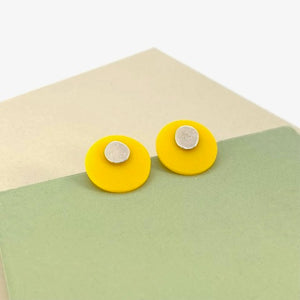 Deluxe Ocean Stud Earrings in Yellow