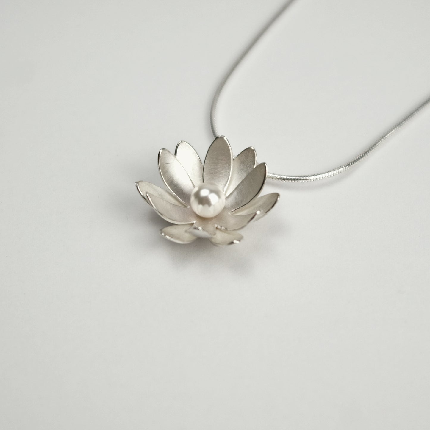 Double Layer Daisy Silver Pendant on Snake Chain with Crystal Pearl