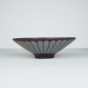 Small Bowl with Plain Scraffito Pattern