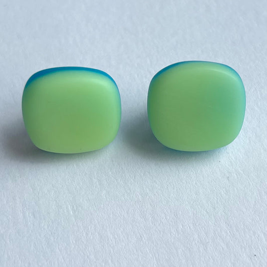 Rounded Square Resin Studs in Pale Yellow and Blue