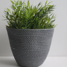 Load image into Gallery viewer, Knotsy Plant Pot