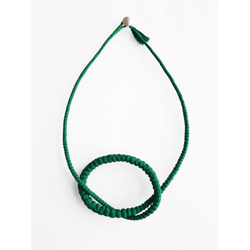 Emerald Green Single Central Knot Necklace