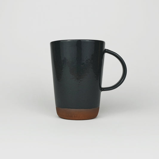 Petal Terracotta Cup in Black