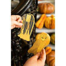 Load image into Gallery viewer, Samhain Garland