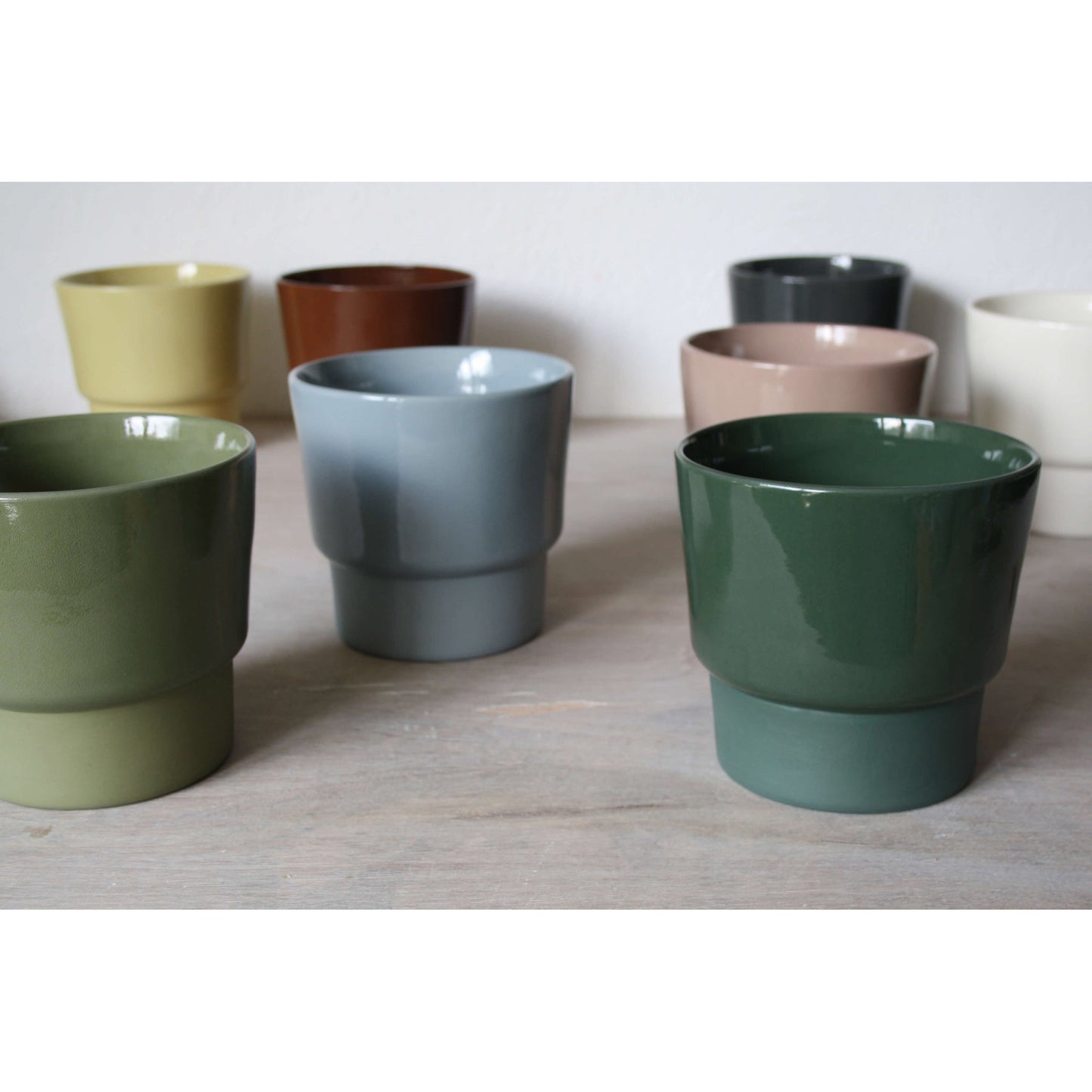Medium Planter in Moss Green