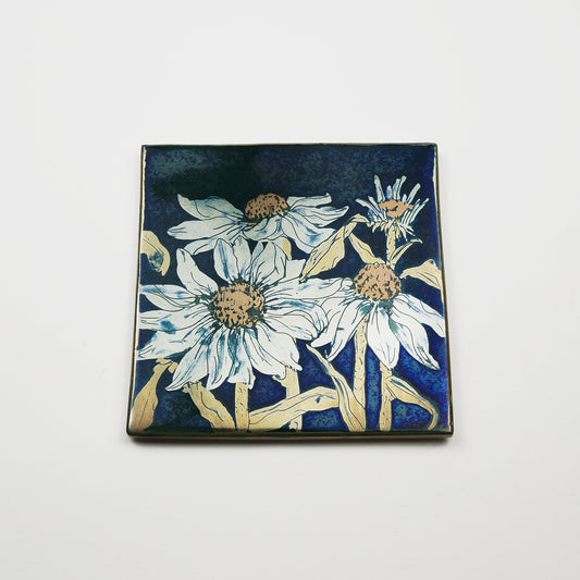 Tile with Echinacea
