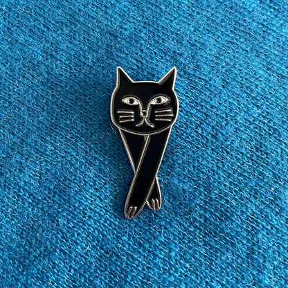Enamel Pin: Crossing Paws