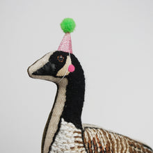Load image into Gallery viewer, Canada Goose