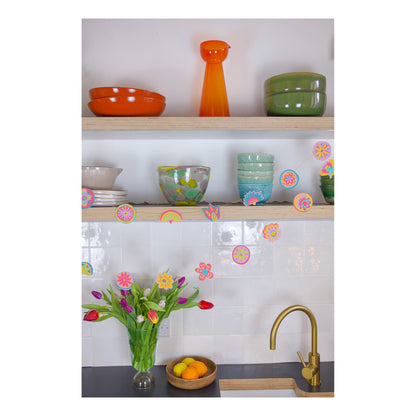 Bright Midsommar Garland