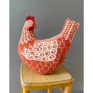 Cinnamon Queen Hen