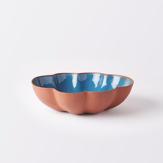 Petal Terracotta Scalloped Serving Bowl in Navy
