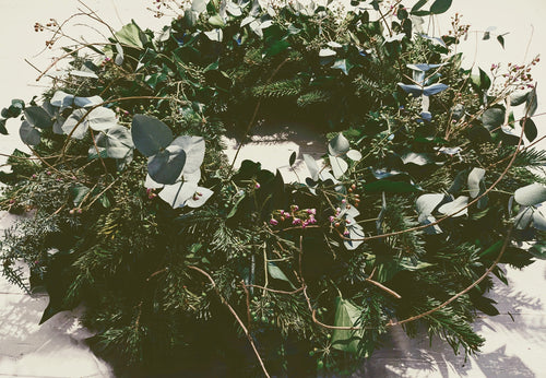 Making a Christmas wreath - with Kathryn Jones-Romain