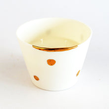 Load image into Gallery viewer, Medium Porcelain Candle