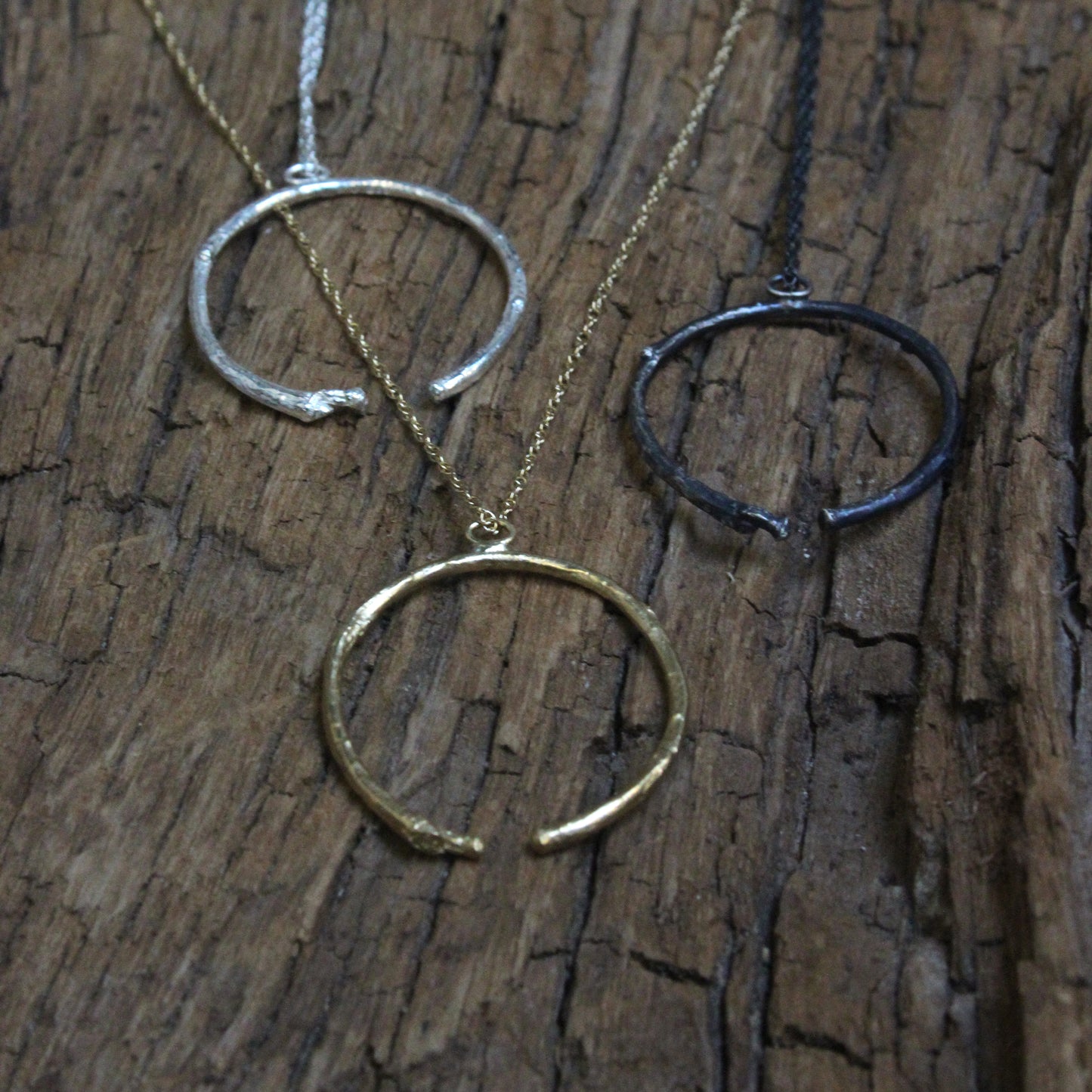 Branch Hoop Necklace