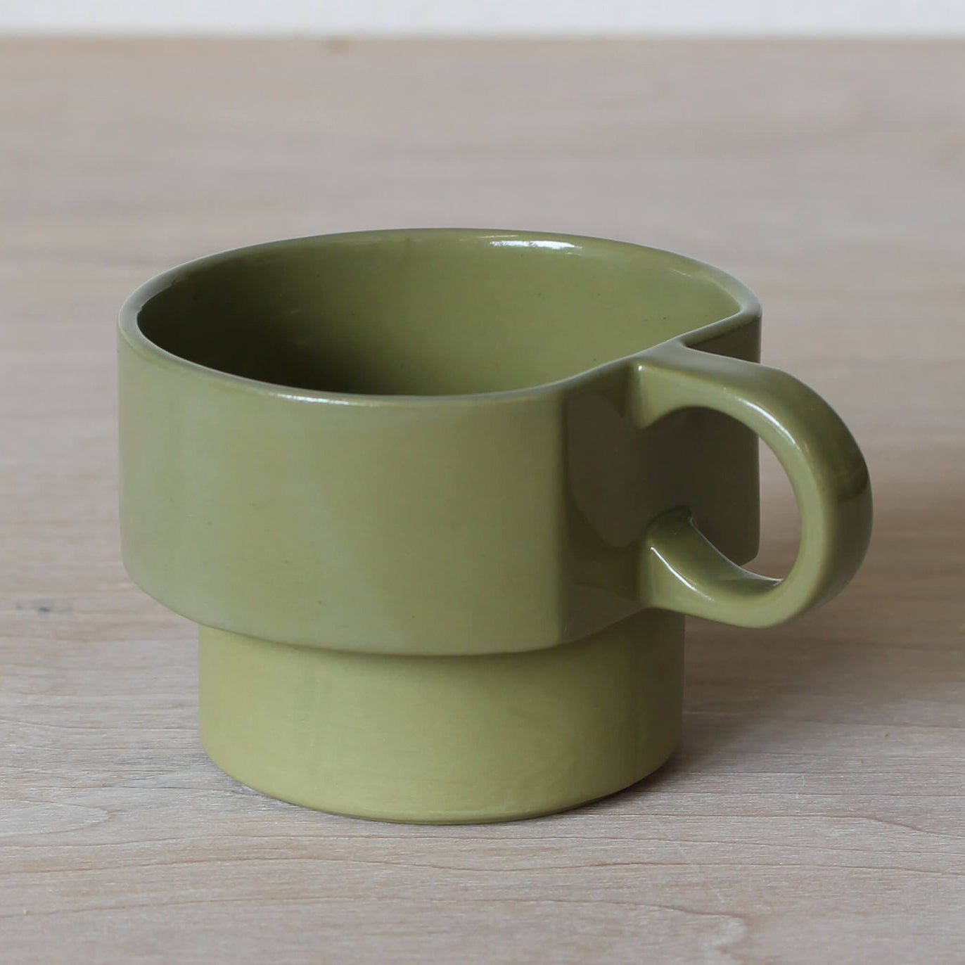 Small Cup in Moss Green