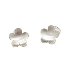 Load image into Gallery viewer, Buttercup Flower Silver Stud Earrings