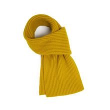 Load image into Gallery viewer, Fisherman&#39;s Rib Scarf