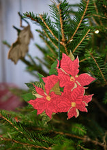 Load image into Gallery viewer, Wooden Winter Foliage Decorations